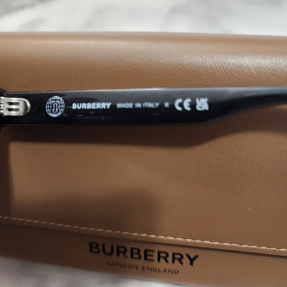 NEW Authentic Burberry Wren Men's Sunglasses - Picture 6 of 8